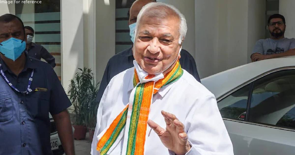 Kerala governor alleges Professor Habib tried to physically assault him at 2019 event